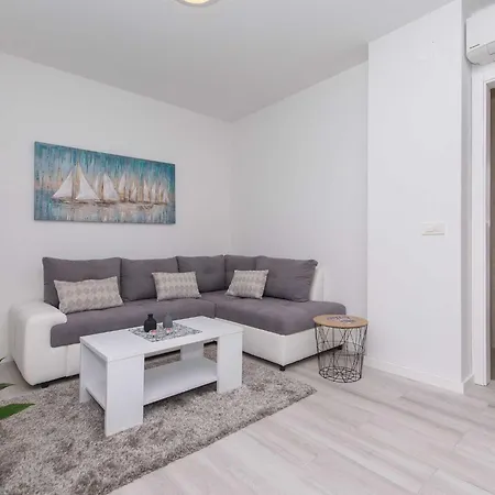 Apartman Gloria - One Bedroom With Terrace Dubrovnik