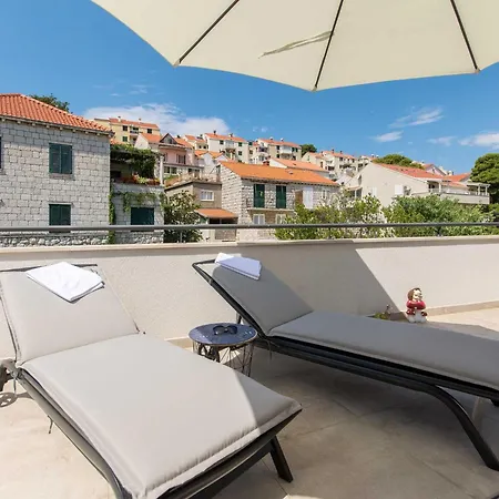 Gloria - One Bedroom With Terrace Apartman