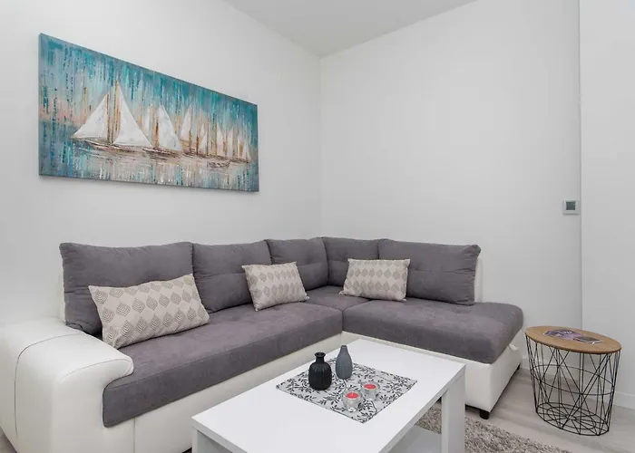 Gloria - One Bedroom With Terrace Дубровник