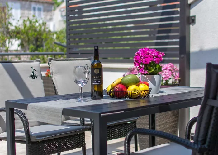 Gloria - One Bedroom With Terrace * Дубровник