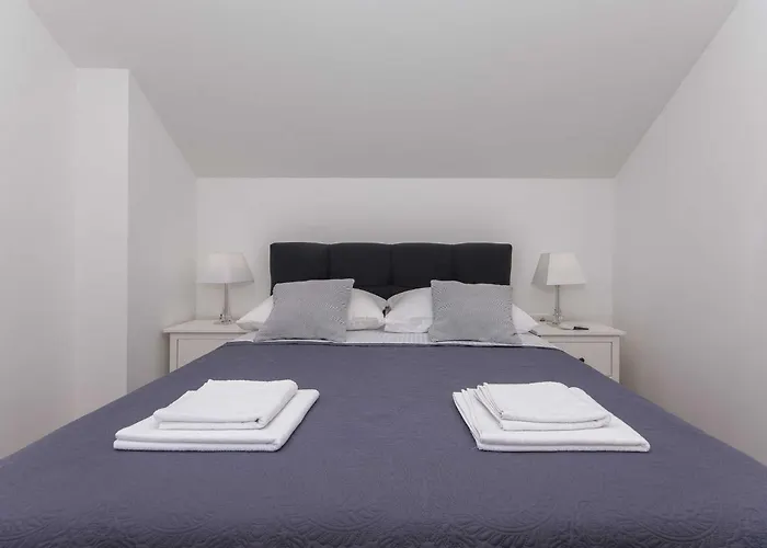 Apartamento Gloria - One Bedroom With Terrace *